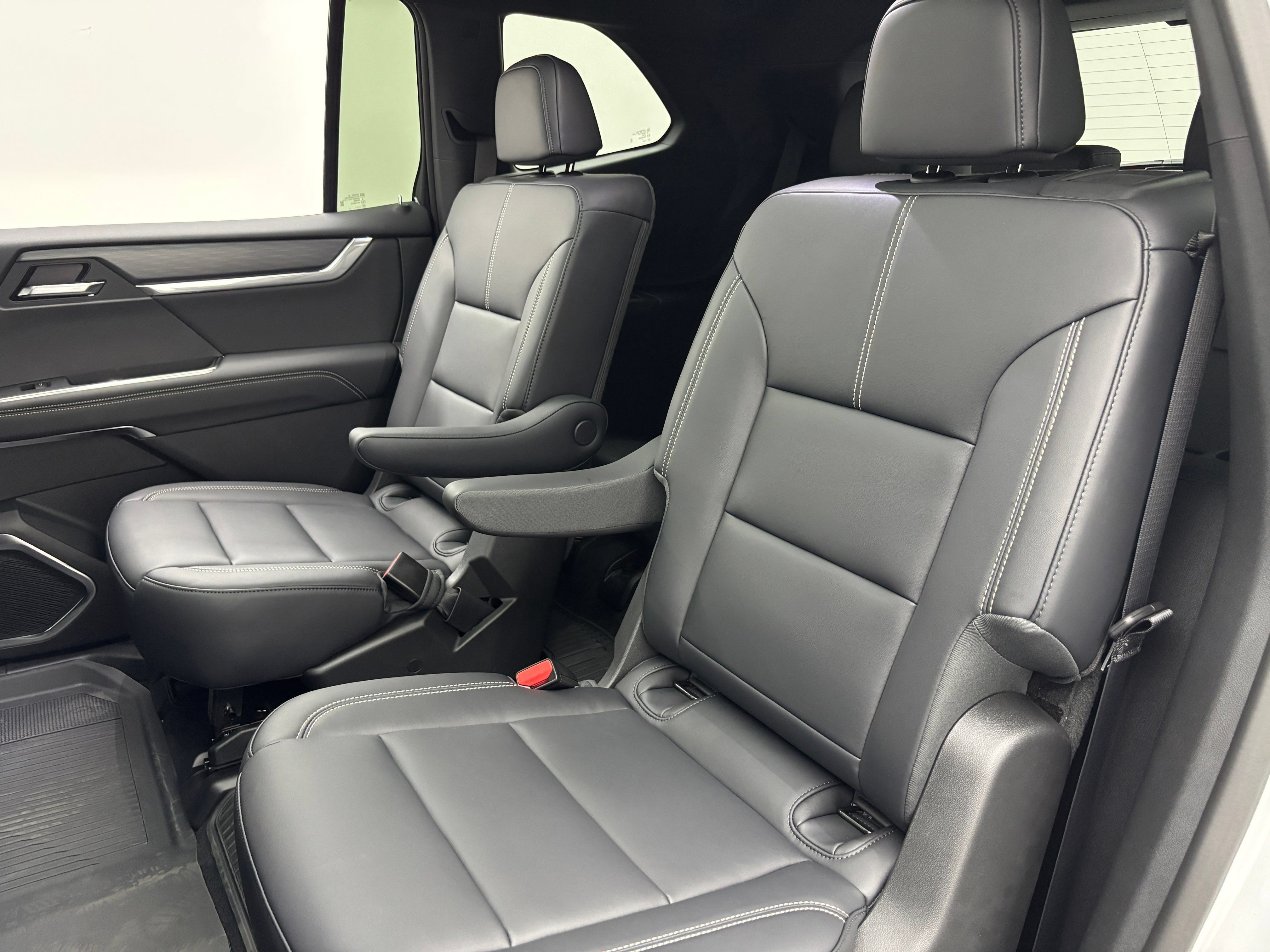 New 2026 GMC Acadia Elevation w/ Black Edition FWD image 44