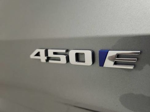 Used 2024 Cadillac Lyriq Sport RWD image 38
