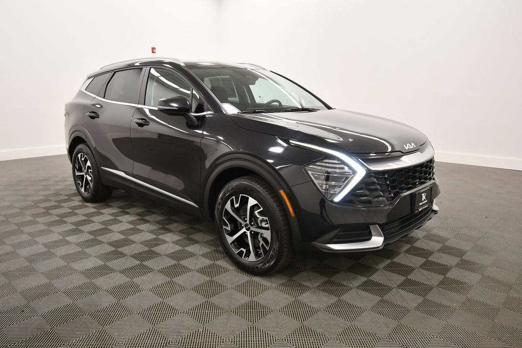 Certified 2024 Kia Sportage EX AWD/4WD image 10