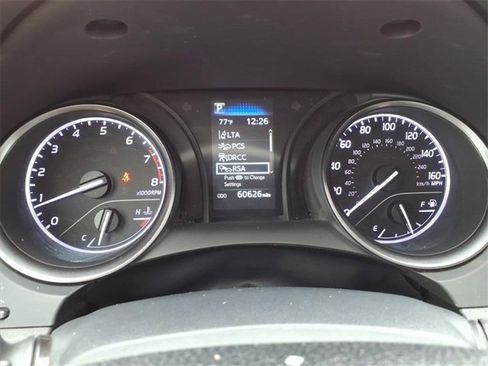 Used 2023 Toyota Camry SE image 21