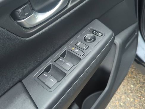 Used 2024 Honda CR-V EX image 14