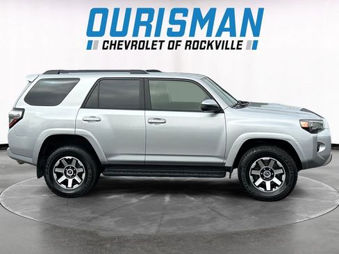 Used 2024 Toyota 4Runner TRD Off-Road AWD/4WD image 7