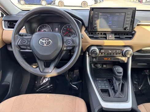 Used 2019 Toyota RAV4 XLE image 21