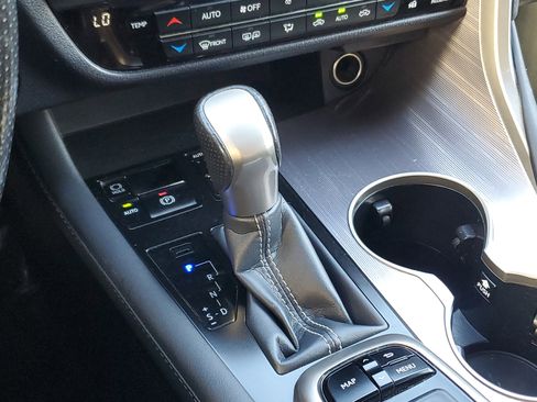 Used 2019 Lexus RX 450h F Sport image 31