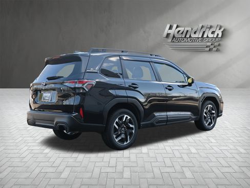 Used 2025 Subaru Forester Limited w/ Popular Package #2 image 9