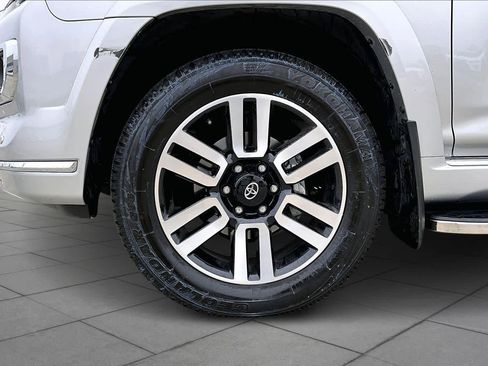 Used 2023 Toyota 4Runner Limited image 11