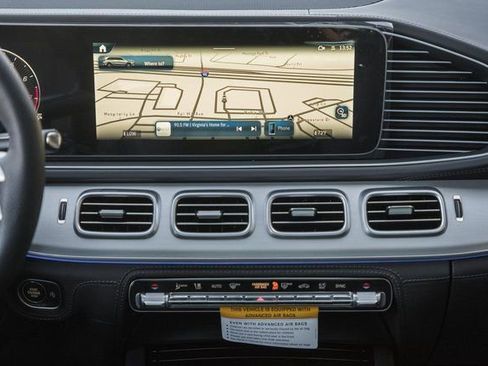 New 2026 Mercedes-Benz GLS 580 4MATIC image 24