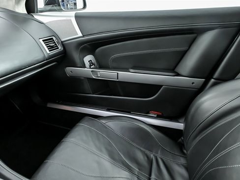 Used 2012 Aston Martin Virage Volante image 39