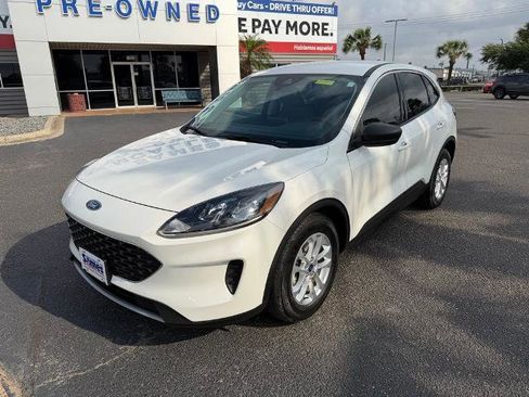 Certified 2022 Ford Escape SE w/ Convenience Package FWD image 2