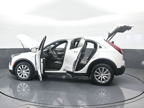 Used 2022 Cadillac XT4 Premium Luxury w/ Enhanced Visibility Package image 83