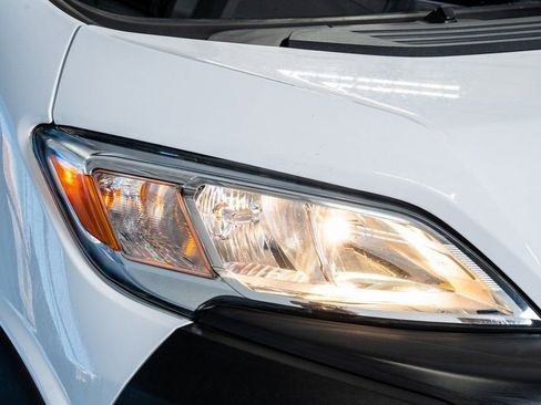 Used 2023 RAM ProMaster 2500 image 19