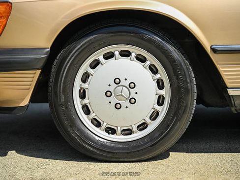 Used 1988 Mercedes-Benz 560 SL image 66