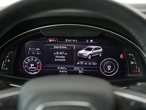 Used 2018 Audi Q7 3.0T Prestige AWD/4WD image 17