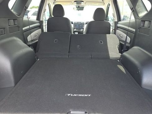 Certified 2023 Hyundai Tucson SEL FWD image 24