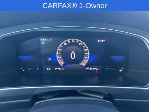 Used 2023 Volkswagen Tiguan SE image 24