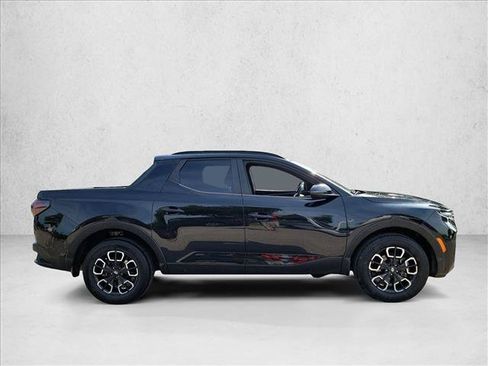 Used 2022 Hyundai Santa Cruz SEL w/ Activity Package FWD image 4