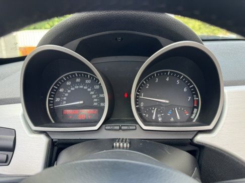 Used 2006 BMW Z4 3.0i RWD image 18