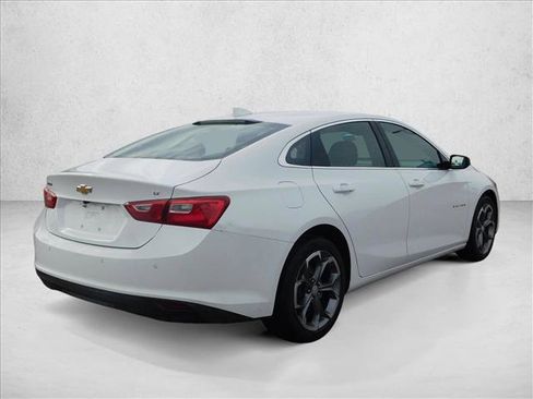 Used 2024 Chevrolet Malibu LT image 5
