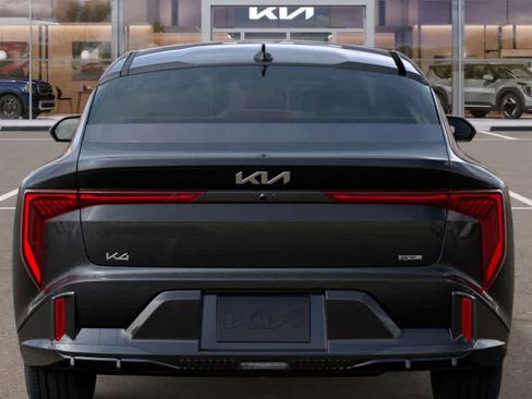 New 2025 Kia K4 GT-Line image 13