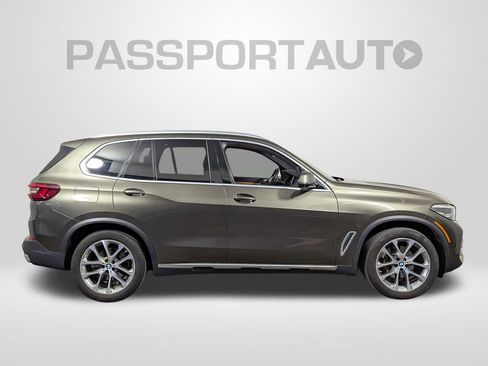 Used 2023 BMW X5 xDrive40i w/ Premium Package AWD/4WD image 8