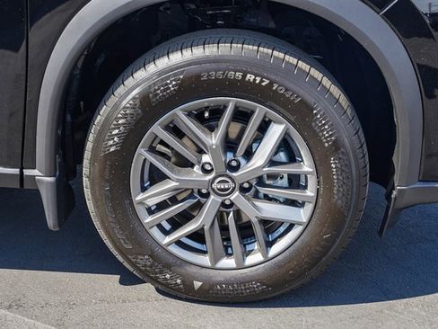 New 2026 Nissan Rogue S image 10