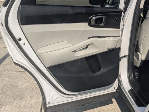 Used 2024 Kia Sorento S w/ Panoramic Sunroof Package FWD image 29
