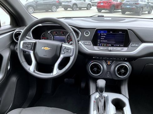 Used 2021 Chevrolet Blazer LT AWD/4WD image 14