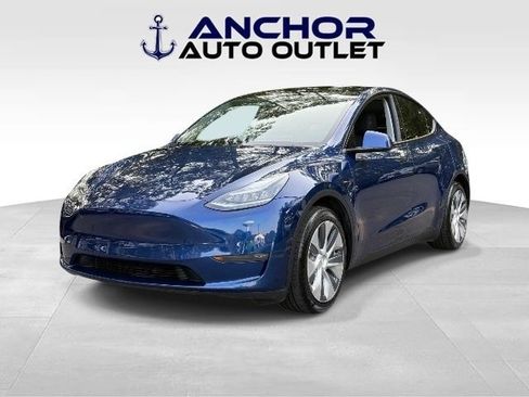 Used 2021 Tesla Model Y Long Range AWD/4WD image 4