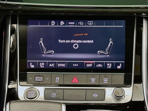 Used 2022 Audi Q8 Premium Plus w/ Premium Plus Package image 13