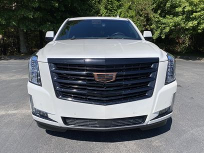 Used 2016 Cadillac Escalade Platinum