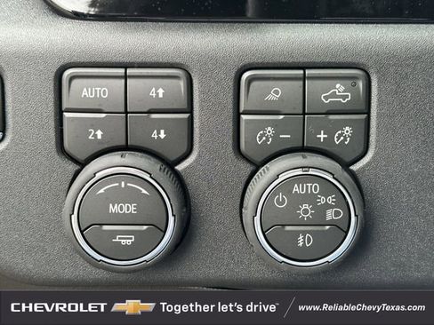 New 2026 Chevrolet Silverado 2500 ZR2 AWD/4WD image 24