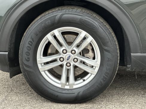 Certified 2023 Ford Explorer XLT image 27