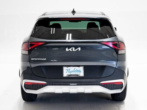 Used 2023 Kia Sportage LX FWD image 32