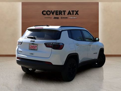 New 2026 Jeep Compass Latitude AWD/4WD image 5