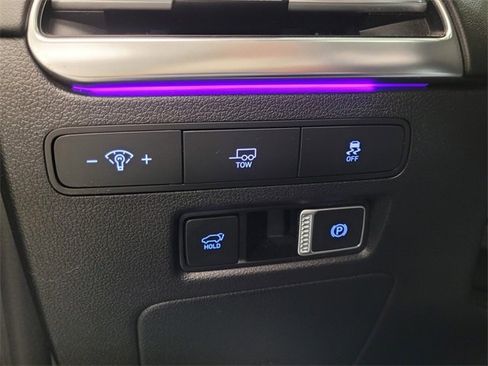 Used 2024 Hyundai Palisade Calligraphy image 30