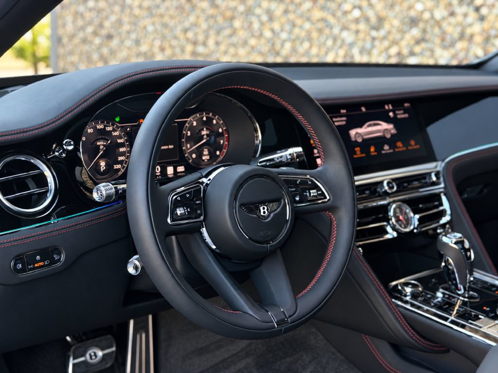Used 2023 Bentley Flying Spur W12 AWD/4WD image 32