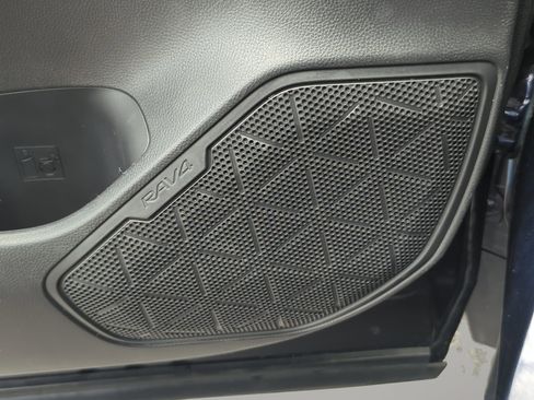 Used 2025 Toyota RAV4 XLE w/ Convenience Package FWD image 56