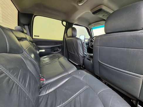 Used 2001 Chevrolet Silverado 2500 LS RWD image 14