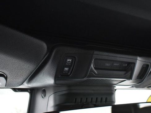 Certified 2024 Jeep Wrangler Sahara w/ Technology Group image 15