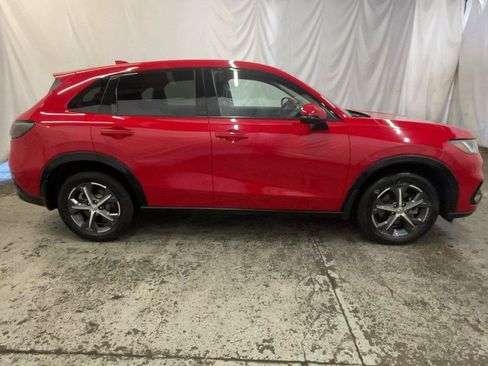 Certified 2024 Honda HR-V EX-L image 5