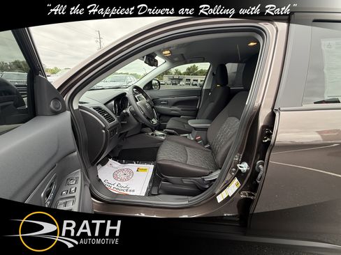 New 2026 Mitsubishi Outlander Sport LE AWD/4WD image 12