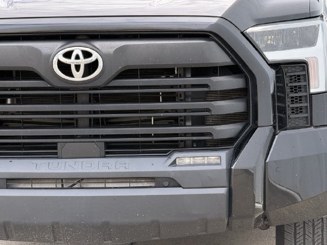 Used 2024 Toyota Tundra SR5 w/ SR5 Premium Package AWD/4WD image 8