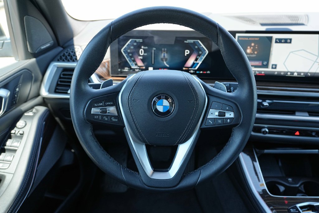 Used 2026 BMW X5 xDrive40i AWD/4WD image 34