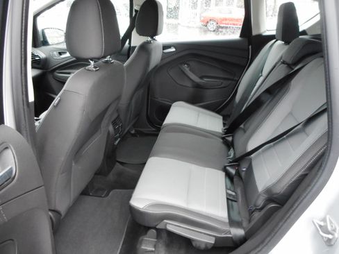 Used 2016 Ford C-MAX SE image 16