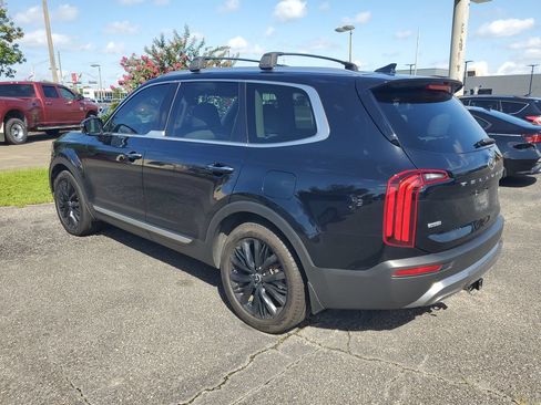 Used 2021 Kia Telluride SX w/ SX Prestige Package AWD/4WD image 3