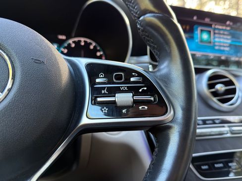 Used 2022 Mercedes-Benz C 300 Cabriolet image 19