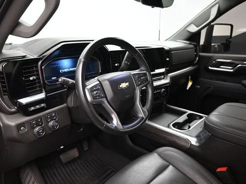 Used 2024 Chevrolet Silverado 3500 LTZ w/ LTZ Plus Package AWD/4WD image 12