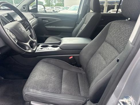Used 2024 Honda Ridgeline Sport image 23