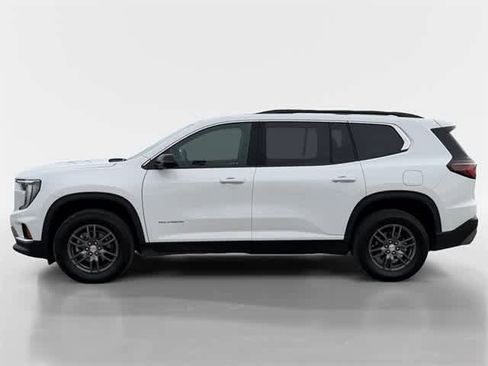 Used 2025 GMC Acadia Elevation image 10