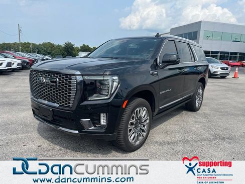 Used 2024 GMC Yukon Denali Ultimate AWD/4WD image 1